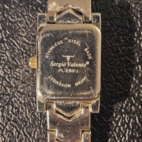 Vintage Y2K Sergio Valente Gold and Silver Women\'s Watch WITH REAL DIAMOND BEZEL main image 4